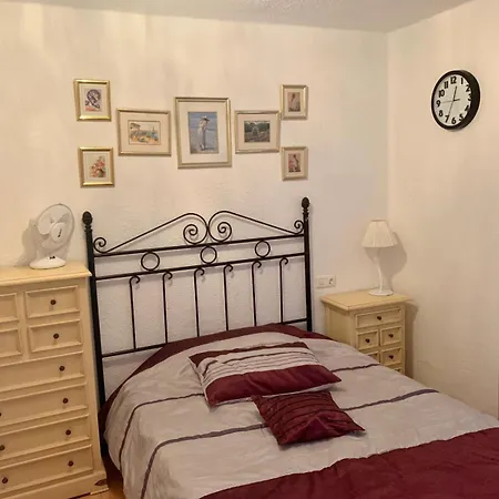 Dom wakacyjny 2 Bedroom Townhouse In Puerto Colon Costa Adeje (Tenerife)